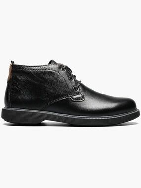 Boys Florsheim Supacush Chukka Jr in Black. 16632 007